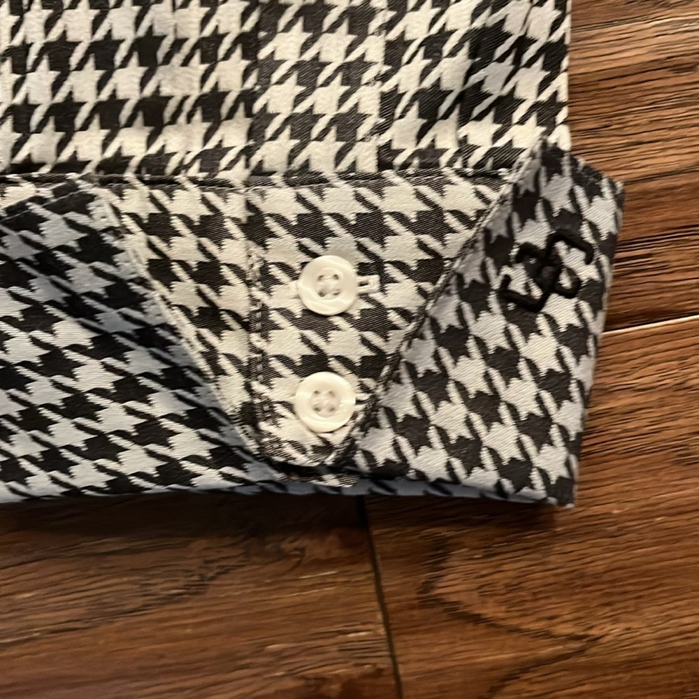 Chicos Button Down Black And Gray Houndstooth 3/4… - image 6